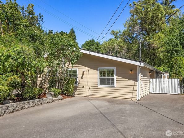 537 30th Avenue E, Seattle WA 98112