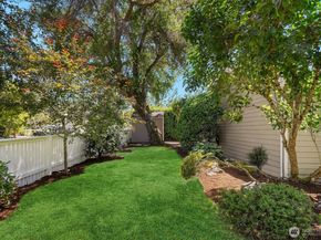 537 30th Avenue E, Seattle WA 98112