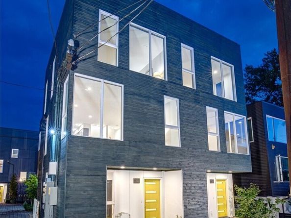 2713 E Yesler Way B, Seattle WA 98122