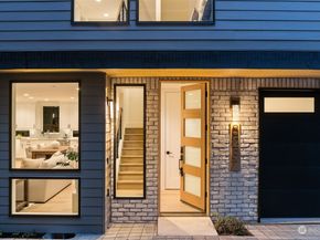 8237 122nd Avenue NE, Kirkland WA 98033