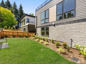 8237 122nd Avenue NE, Kirkland WA 98033