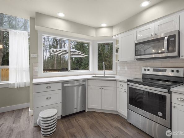 913 S 32nd Street, Renton WA 98055