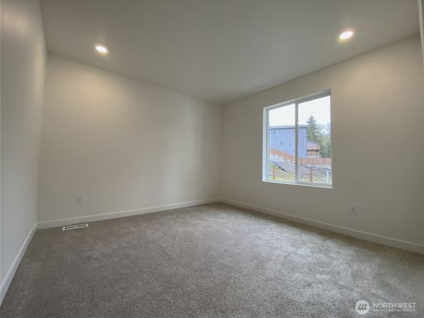 1432 121ST Avenue SE MB 33, Lake Stevens WA 98258