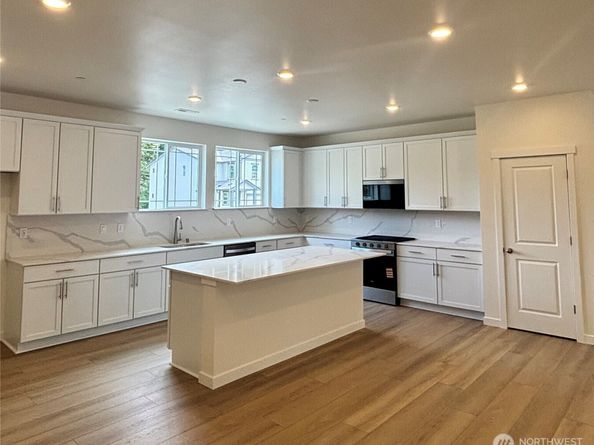 1432 121ST Avenue SE 33, Lake Stevens WA 98258