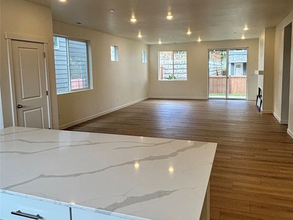 1432 121ST Avenue SE 33, Lake Stevens WA 98258