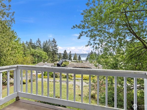 15014 Starr Road SE, Olalla WA 98359