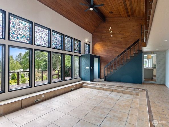 15014 Starr Road SE, Olalla WA 98359