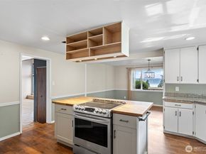 15014 Starr Road SE, Olalla WA 98359