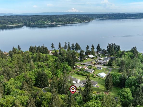 15014 Starr Road SE, Olalla WA 98359