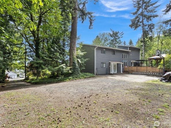 15014 Starr Road SE, Olalla WA 98359