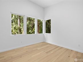 12013 36th Avenue NE, Seattle WA 98125