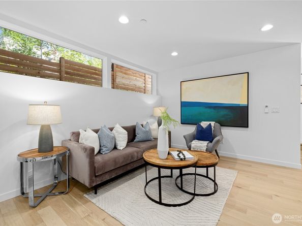 12013 36th Avenue NE, Seattle WA 98125