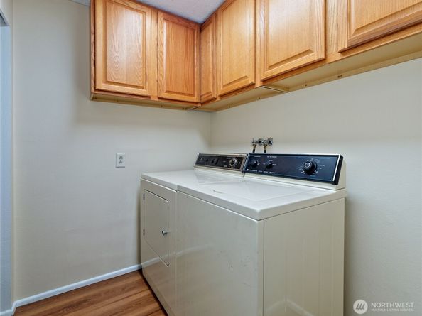 2219 13th Avenue W 1, Seattle WA 98119