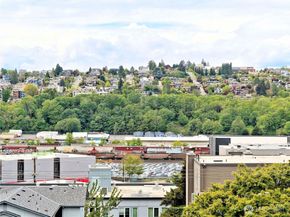 2219 13th Avenue W 1, Seattle WA 98119