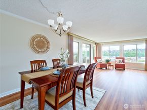 2219 13th Avenue W 1, Seattle WA 98119