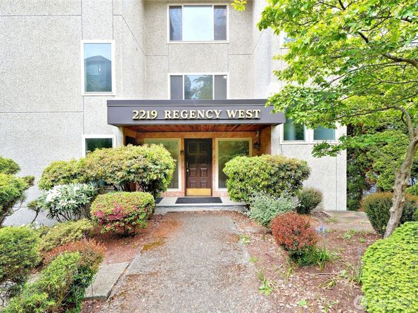 2219 13th Avenue W 1, Seattle WA 98119