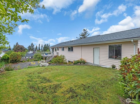 23319 11th Place S, Des Moines WA 98198