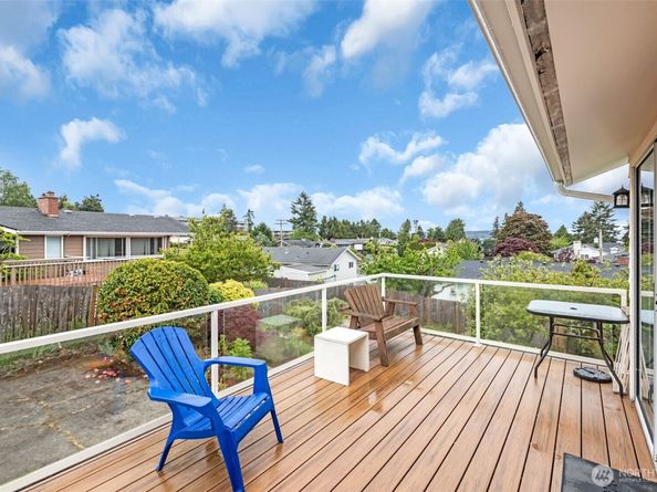 23319 11th Place S, Des Moines WA 98198