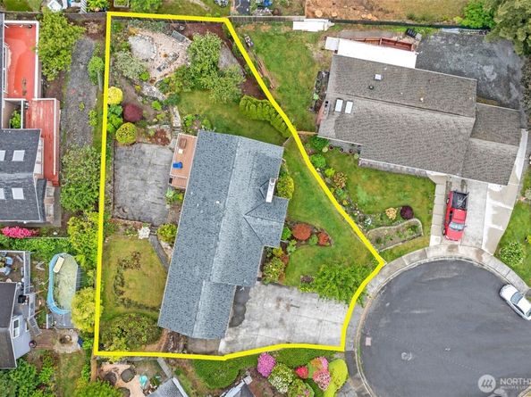 23319 11th Place S, Des Moines WA 98198