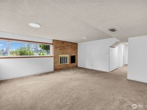 23319 11th Place S, Des Moines WA 98198