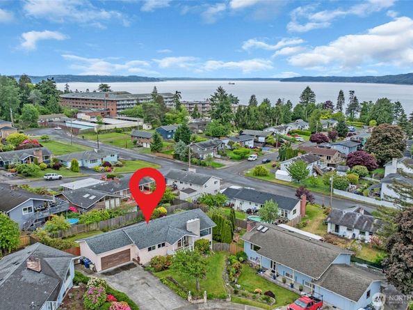 23319 11th Place S, Des Moines WA 98198