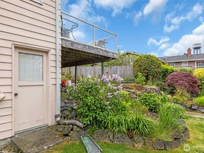 23319 11th Place S, Des Moines WA 98198