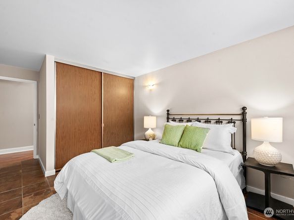 11515 Greenwood Avenue N B, Seattle WA 98133