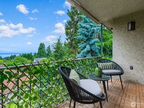 11515 Greenwood Avenue N B, Seattle WA 98133