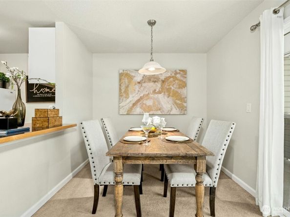 12513 NE 130th Way C204, Kirkland WA 98034