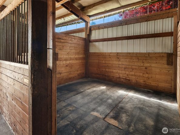 25443 Pioneer Way NW, Poulsbo WA 98370