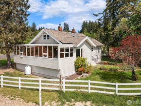 25443 Pioneer Way NW, Poulsbo WA 98370