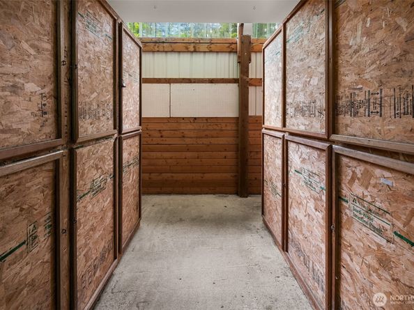 25443 Pioneer Way NW, Poulsbo WA 98370