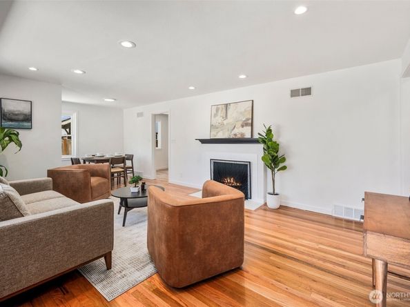 3811 NE 89th Street, Seattle WA 98115