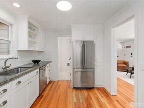 3811 NE 89th Street, Seattle WA 98115