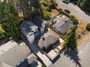3811 NE 89th Street, Seattle WA 98115