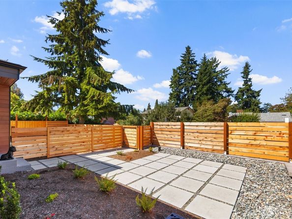 3811 NE 89th Street, Seattle WA 98115