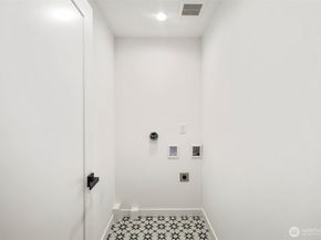 3811 NE 89th Street, Seattle WA 98115