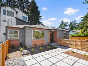 3811 NE 89th Street, Seattle WA 98115