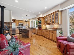 11205 NE 95th Street, Kirkland WA 98033