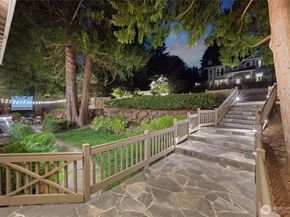 11205 NE 95th Street, Kirkland WA 98033