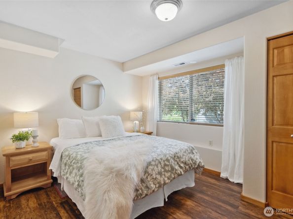 11205 NE 95th Street, Kirkland WA 98033