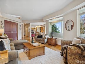 11205 NE 95th Street, Kirkland WA 98033