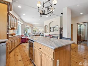 11205 NE 95th Street, Kirkland WA 98033