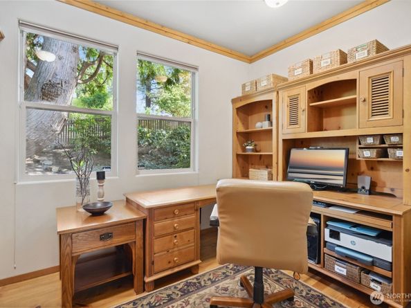 11205 NE 95th Street, Kirkland WA 98033