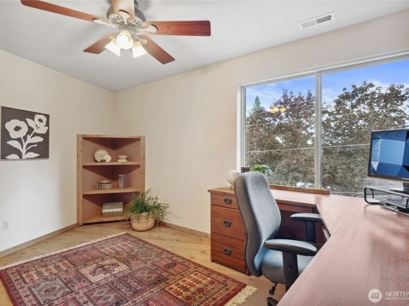 11205 NE 95th Street, Kirkland WA 98033
