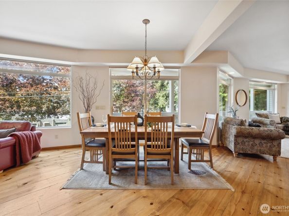 11205 NE 95th Street, Kirkland WA 98033