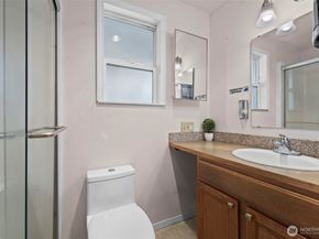 12433 SE 264th Street, Kent WA 98030