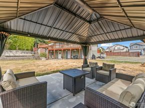 12433 SE 264th Street, Kent WA 98030