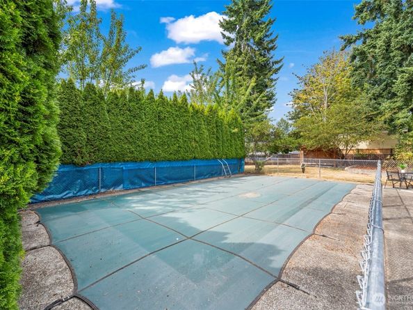 12433 SE 264th Street, Kent WA 98030