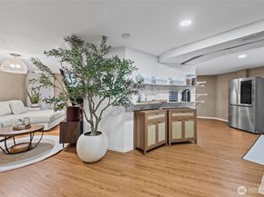 12433 SE 264th Street, Kent WA 98030